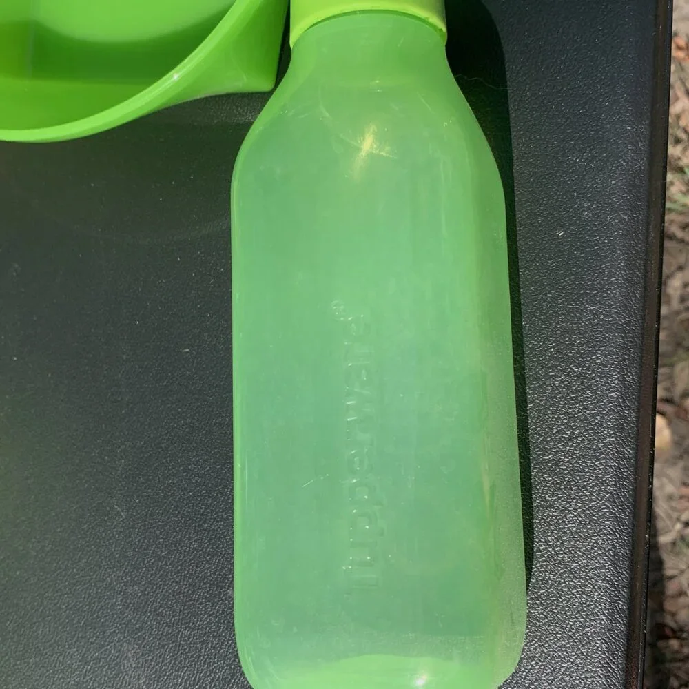 Tupperware - 11pc VINTAGE Picnic Beverage Dispenser, ECO bottles, bowls GREEN